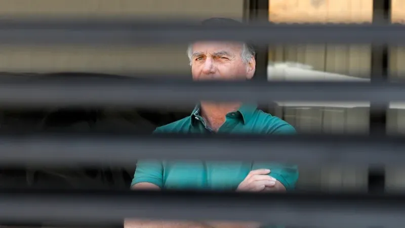 Governo do DF pede laudo médico para avaliar condições de Bolsonaro na Papuda