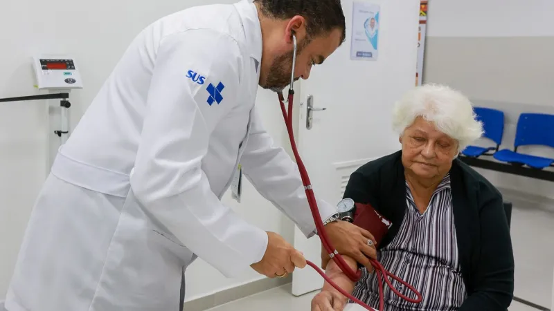 Prova que avalia formação médica ocorre neste domingo em todo país
