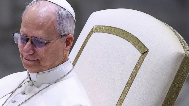 Papa denuncia "realidade dramática" da violência contra mulheres