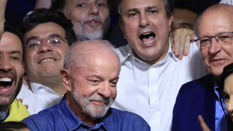 Nas redes sociais, líderes latino-americanos saúdam Lula pela vitória