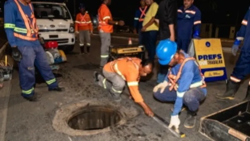Operação Tampa Bueiro executou mais de 30 nivelamentos em uma semana