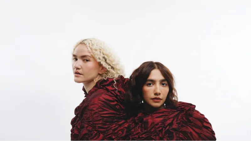 Dupla Anavitória apresenta seu novo show CLARABOIA  em Maceió.