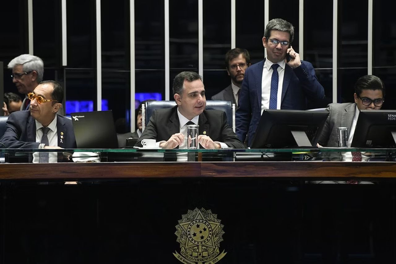 Senado aprova Programa Nacional de Vacinação em Escolas Públicas
