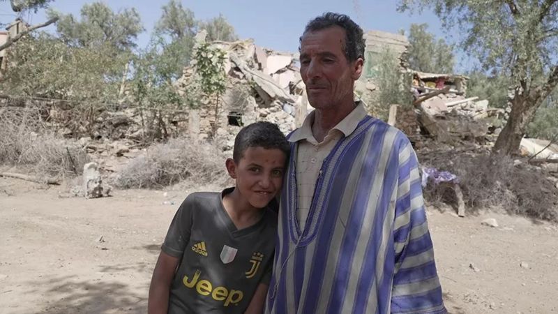 Terremoto no Marrocos: 'Tive que escolher entre meus pais e meu filho'