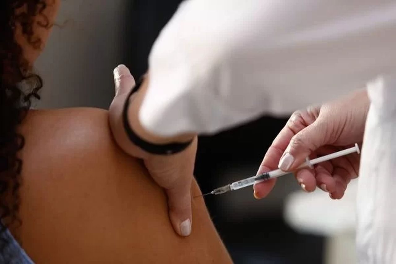 Apenas 25% do público-alvo foi vacinado contra a gripe, alerta Saúde