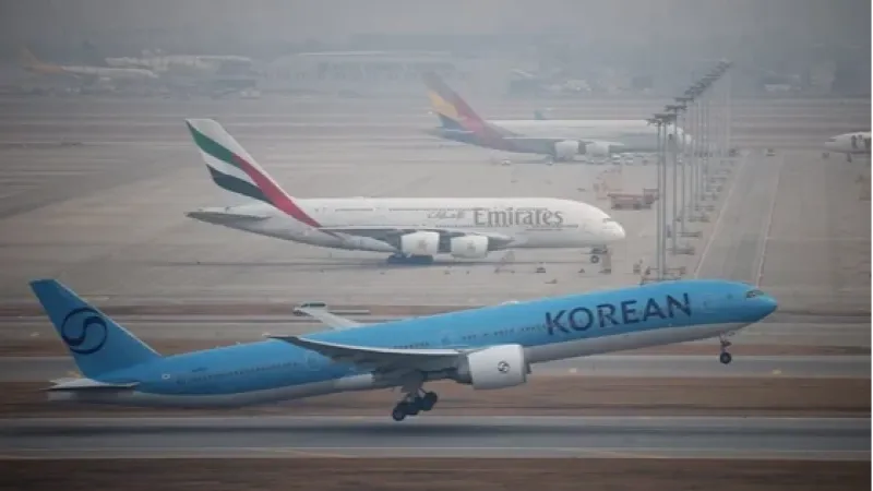 Preços de passagens aéreas disparam com guerra no Irã e derrubam ações do setor