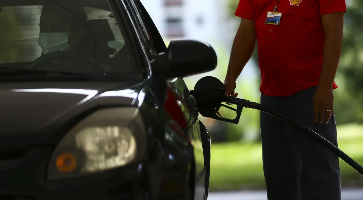 Preço do etanol sobe em 14 estados e cai em 7 e no DF, mostra ANP