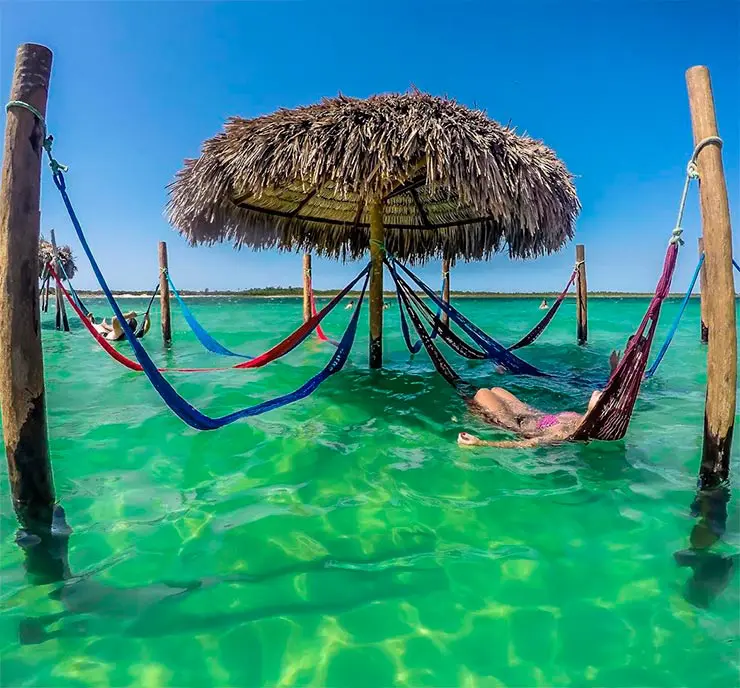 Praia do nordeste consagrada pelo Washington Post como uma das mais bonitas do mundo é apaixonante e você precisa conhecer