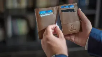 Emprestar cartão de crédito: saiba os cuidados com novas regras da Receita