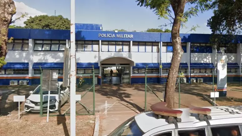 Mulher finge pedir pizza em ligação para 190 e é resgatada de cárcere privado no DF