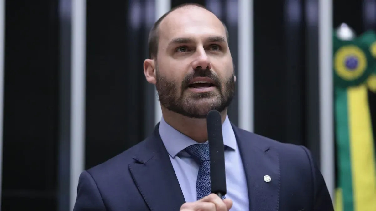 Eduardo Bolsonaro diz esperar mais sanções dos EUA após condenação do pai