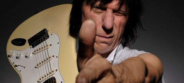 Aos 78 anos, morre Jeff Beck, um dos mais influentes guitarristas da história