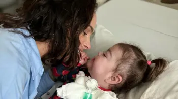 Leticia Cazarré desabafa sobre nova internação da filha: “Ciclo de sofrimentos”