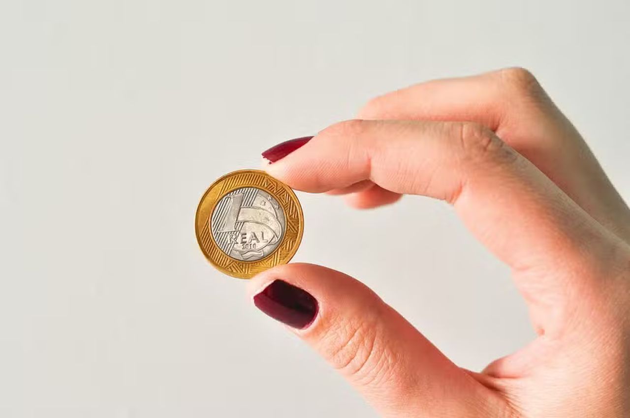 Orçamento 2026: salário mínimo deve ser de R$ 1.631 no próximo ano