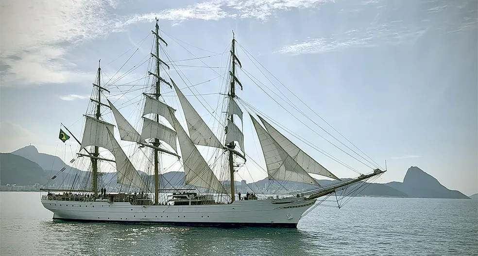 Navio-Veleiro 'Cisne Branco' atraca no Porto de Maceió e fica aberto para visitação gratuita; veja horários