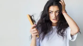 Por que o cabelo cai? As respostas para 10 perguntas sobre queda de fios