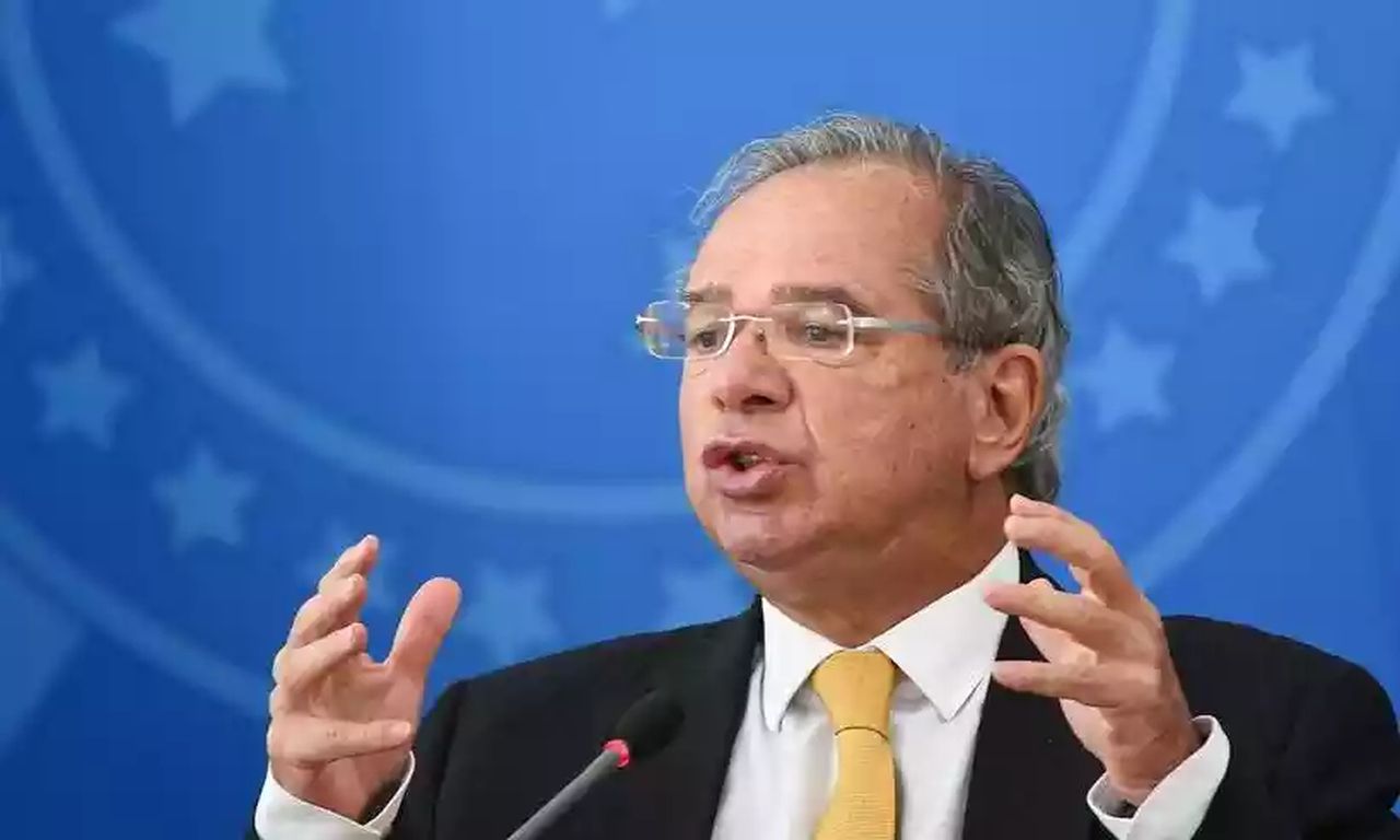 Paulo Guedes participa de debate com empresários nesta quarta-feira em BH