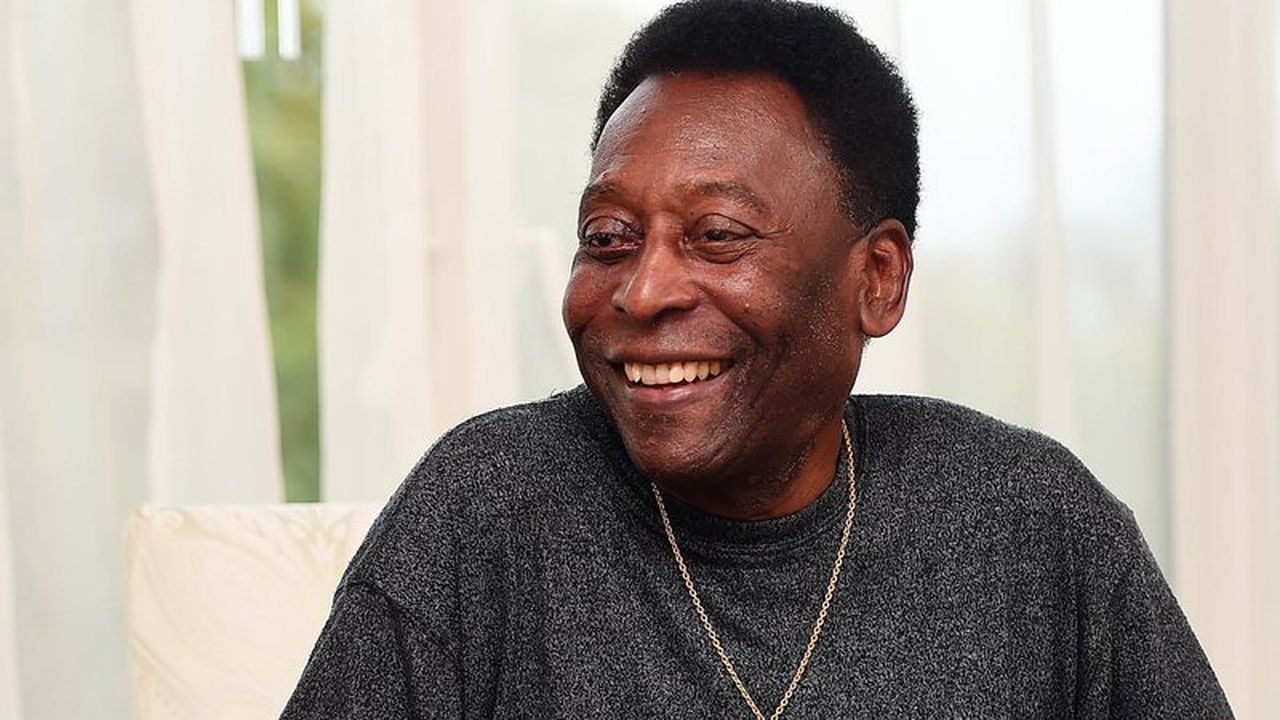 Internado, Pelé não responde mais à quimioterapia, diz jornal