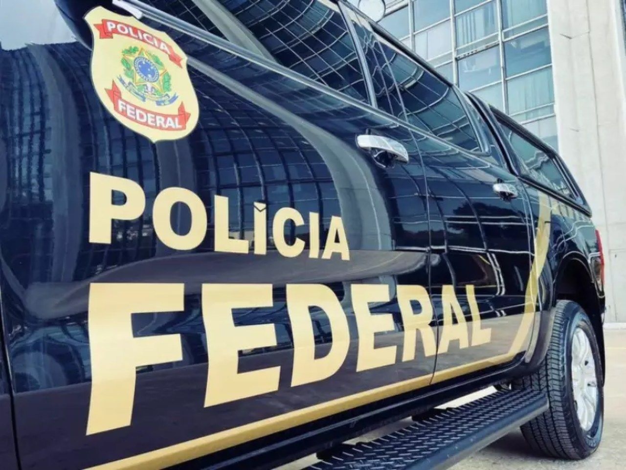 Homem é preso suspeito de fingir ser menina para conseguir fotos íntimas de crianças