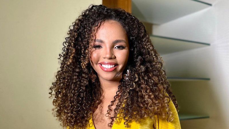 Ex-BBB Pitel entrega bastidores de estreia como apresentadora: "Tá tudo uma loucura'