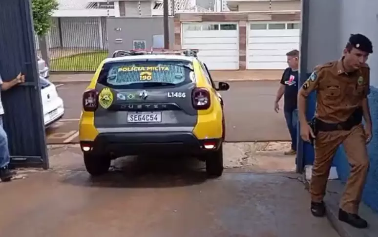 Criança de 2 anos é levada para hospital após agressão do pai; suspeito foi preso