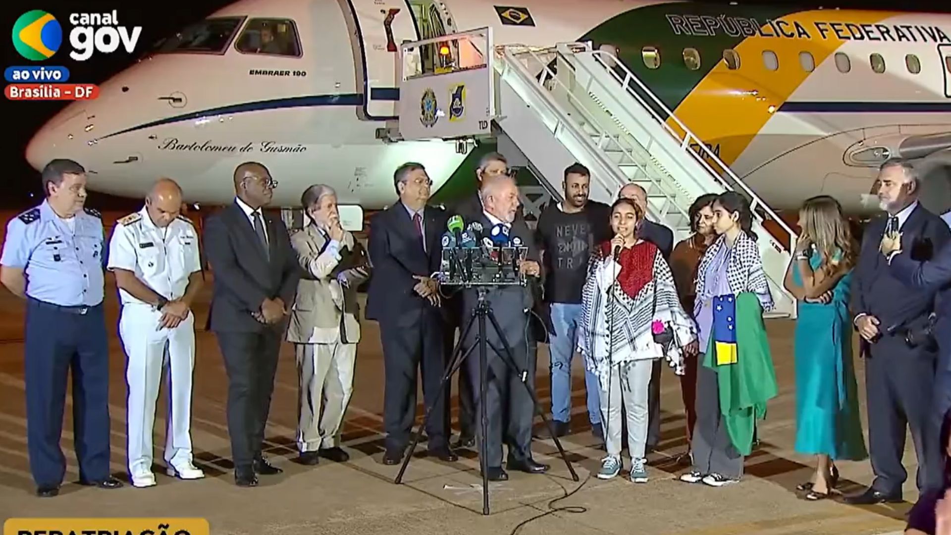 Avião com repatriados da Faixa de Gaza chega a Brasília