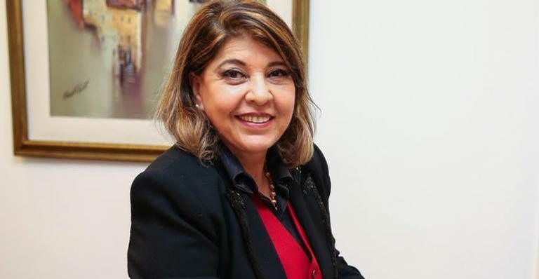 Roberta Miranda relembra dificuldades no início da carreira: ‘Ganhava 600 reais por mês’