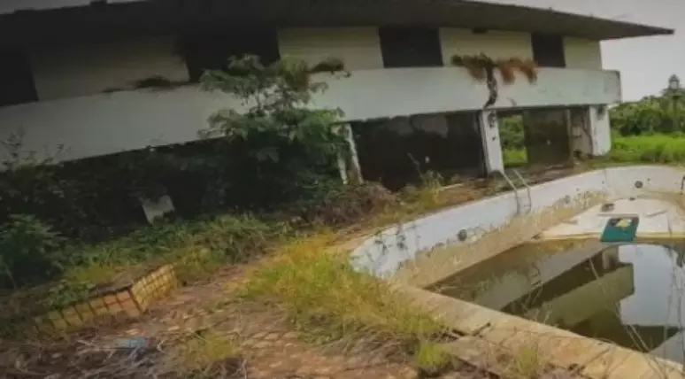 Mansão abandonada de Hebe vai à leilão e não recebe ofertas; imóvel vale R$ 8 milhões