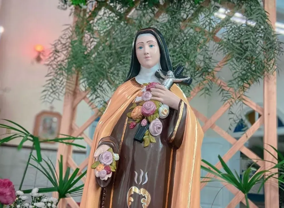 Relíquias de Santa Teresinha do Menino Jesus chegam a Alagoas neste sábado