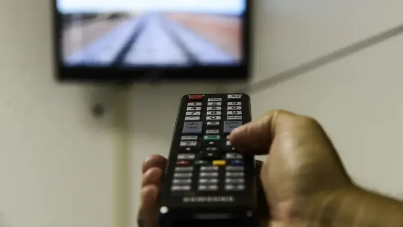 Como é a TV 3.0, que o governo deve lançar nesta quarta