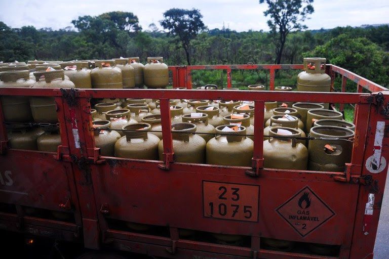Mais de 413 mil famílias em Alagoas serão beneficiadas pelo Gás do Povo