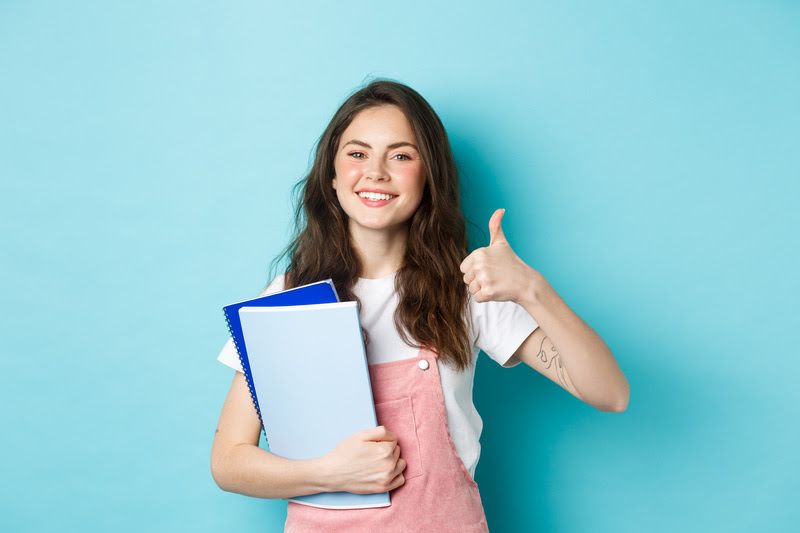 11/08, Dia do Estudante: como escolas bilíngues preparam alunos para serem cidadãos globais