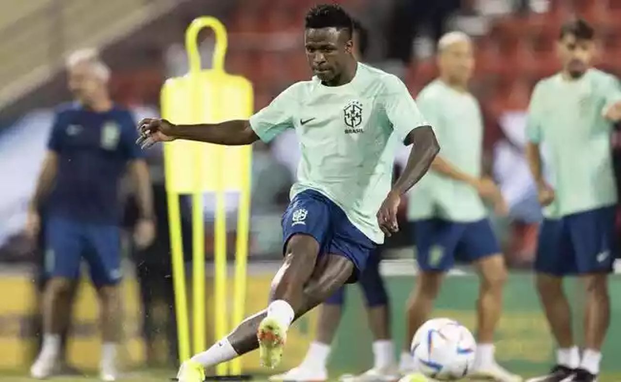 Brasil enfrenta Croácia nas quartas da Copa e tenta quebrar 'maldição'