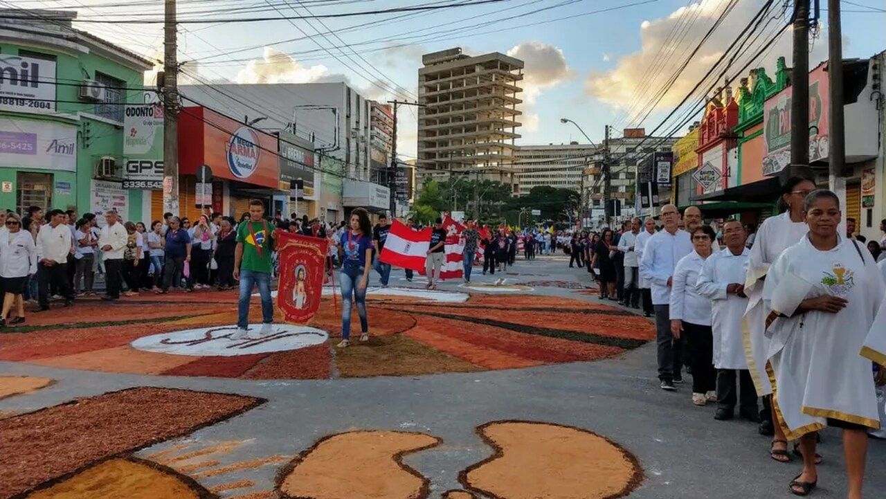 Corpus Christi é feriado em Maceió: veja o que abre e o que fecha