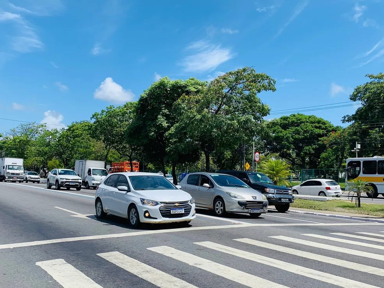 Motoristas por aplicativo podem ter isenção do IPVA em AL, mas empresas devem se credenciar