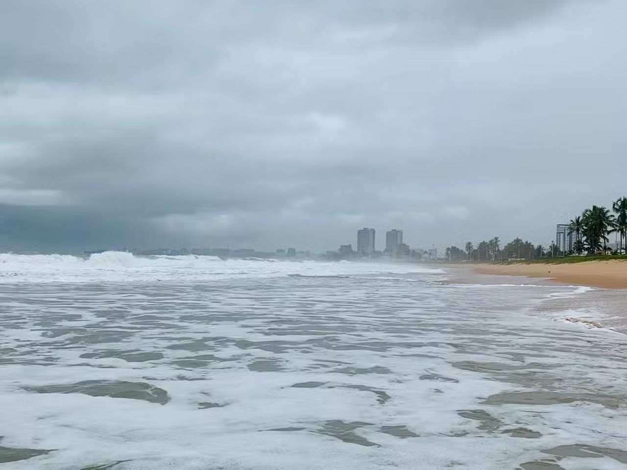 Verão começa nesta sexta-feira com possibilidade de chuva e pouco sol em Alagoas