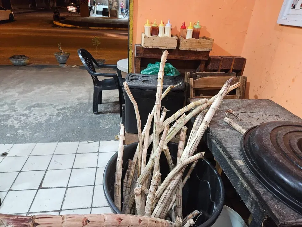 Pastelaria em Maceió é interditada pela Vigilância por venda de produtos estragados e falta de higiene